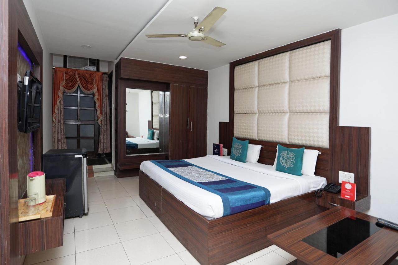 The Gagan Plaza Hotel Kanpur Exteriör bild
