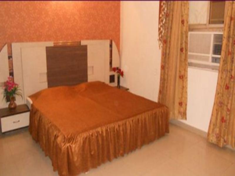 The Gagan Plaza Hotel Kanpur Exteriör bild
